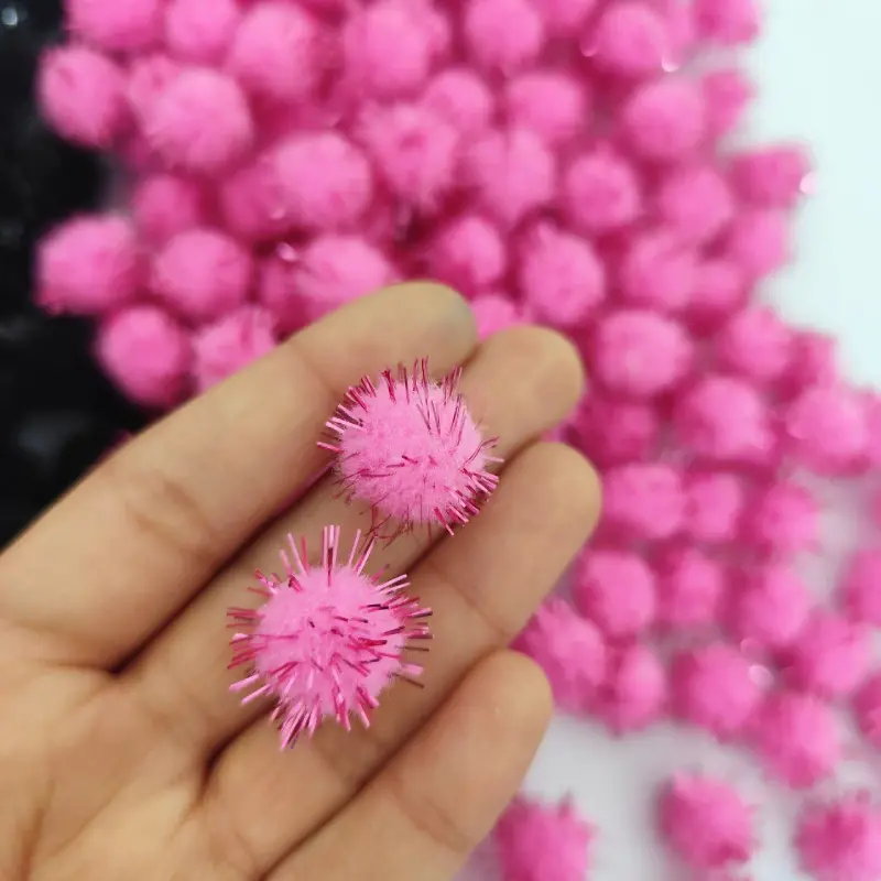 Pom_pom_s (1)