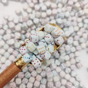 مهره سفید تاس رنگی(100گرم)